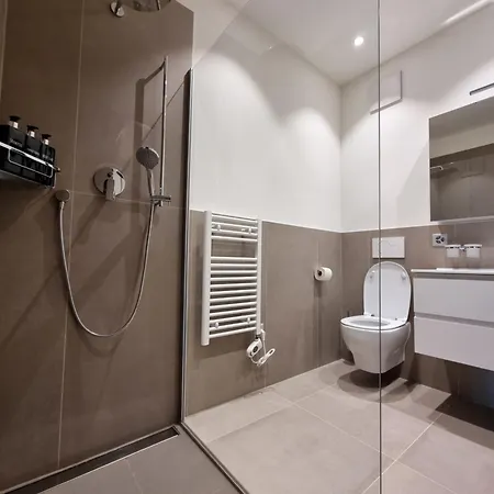 Kristal Gabri * Lugano